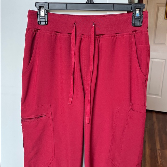 Scrub Set - Picture 4 of 6